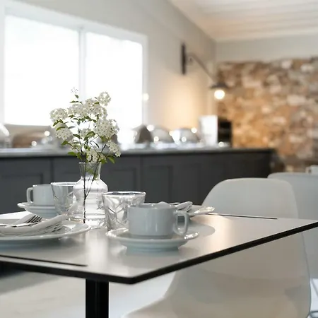 Zoe Hotel, Trypiti & Hive Water Park