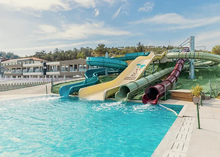 Отель Zoe Hotel, Trypiti & Hive Water Park