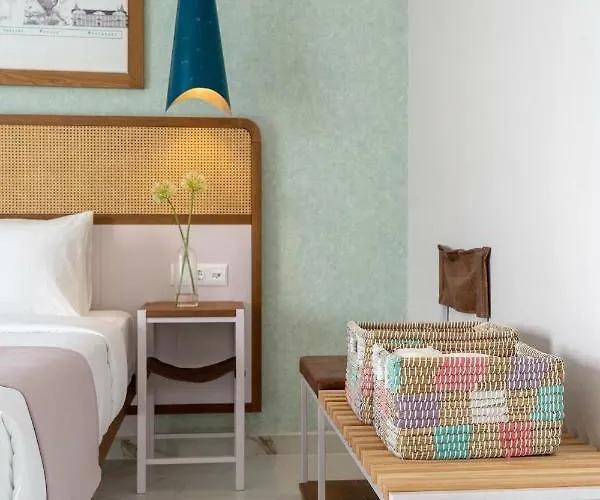 Отель Zoe Hotel, Trypiti & Hive Water Park