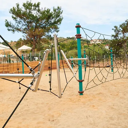 Zoe Hotel, Trypiti & Hive Water Park 4*