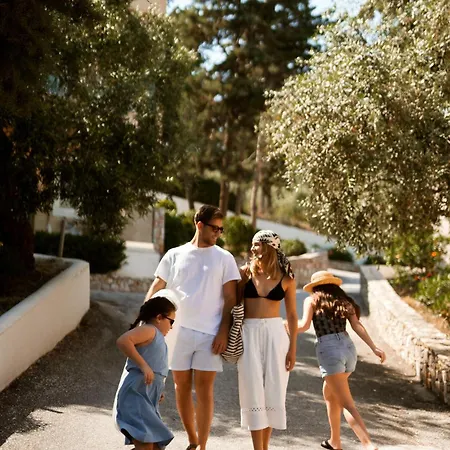 Zoe Hotel, Trypiti & Hive Water Park Ξενοδοχείο Λιμενάρια