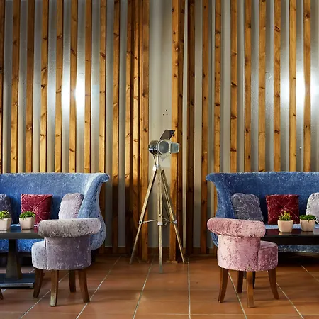 Хотел Zoe Hotel, Trypiti & Hive Water Park 4*