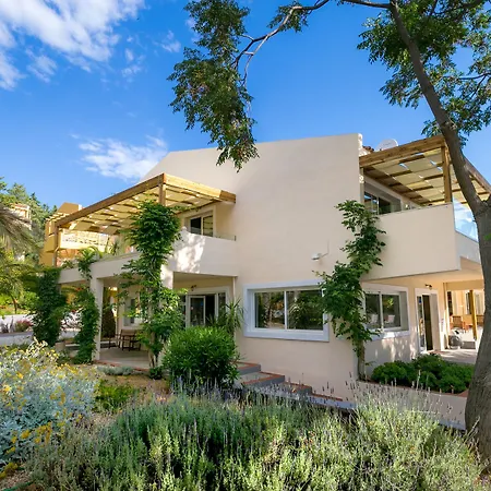 Zoe Hotel, Trypiti & Hive Water Park 4*