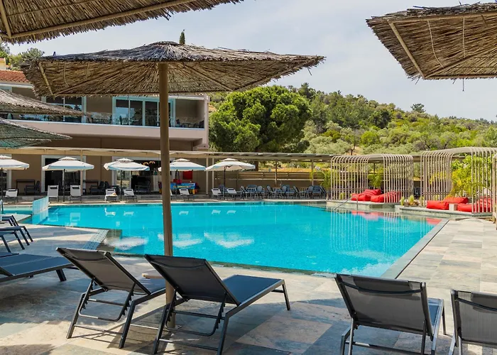 Otel Zoe Hotel, Trypiti & Hive Water Park 4*