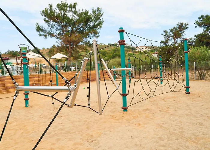 Zoe Hotel, Trypiti & Hive Water Park 4*