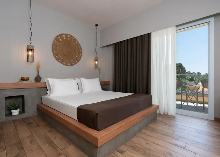 Zoe Hotel, Trypiti & Hive Water Park 4* リメナリア