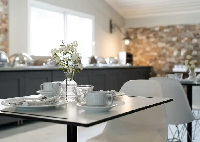 Zoe Hotel, Trypiti & Hive Water Park