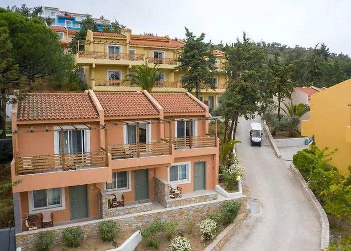 Otel Zoe Hotel, Trypiti & Hive Water Park